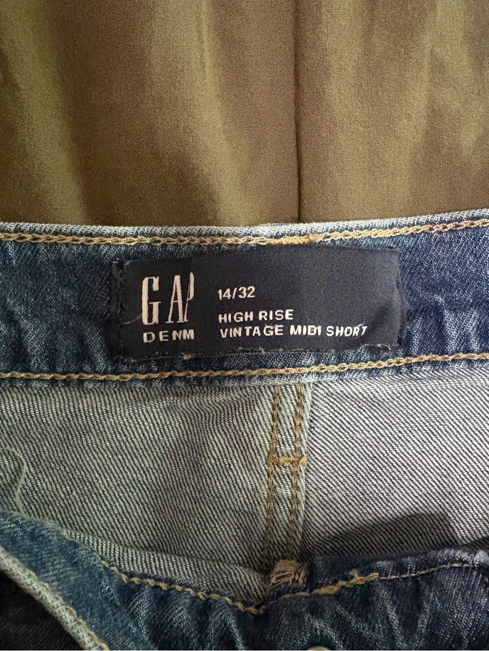 GAP high rise denim shorts
